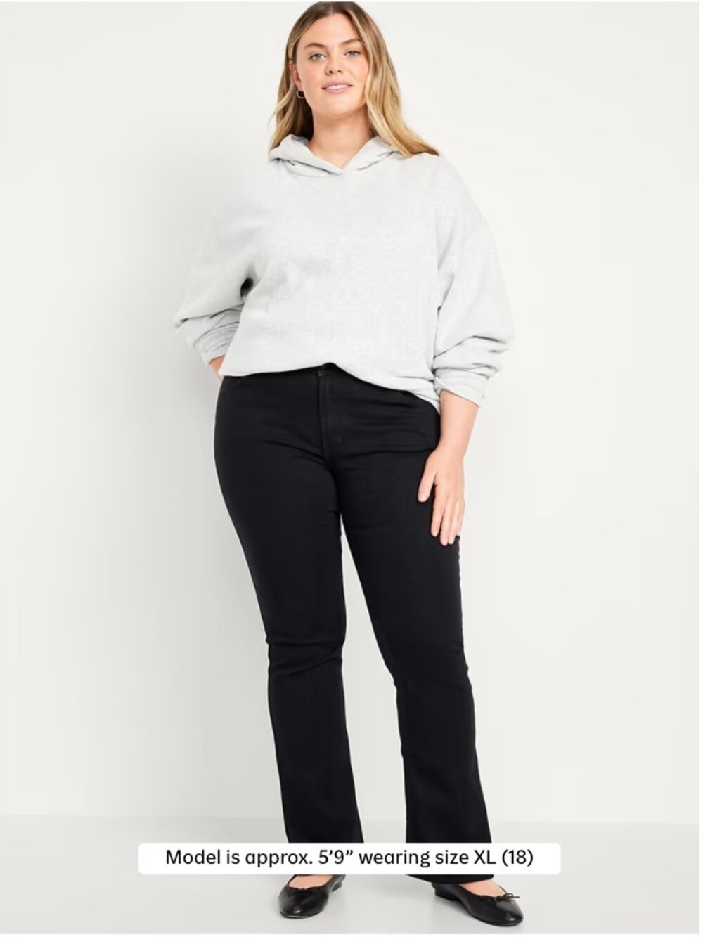 Old Navy Women's Mid-Rise Wow Boot-Cut Jeans Black 16